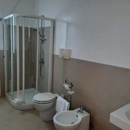 Moma House * توسا